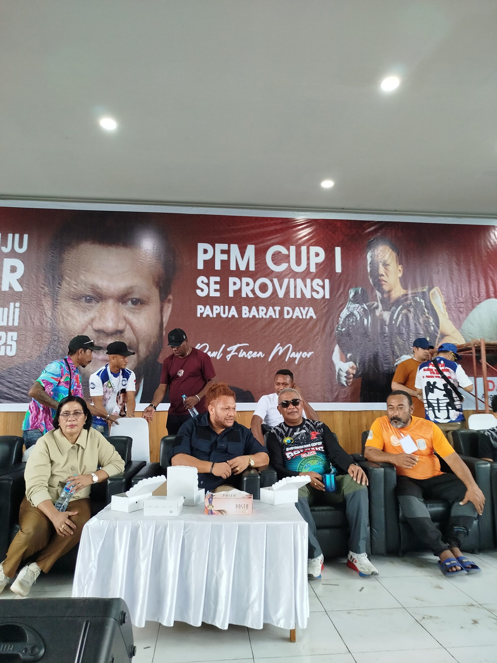 Senator PFM dan Wakapolda Papua Barat Daya Semangati Para Atlet yang Bertanding di PFM Cup I